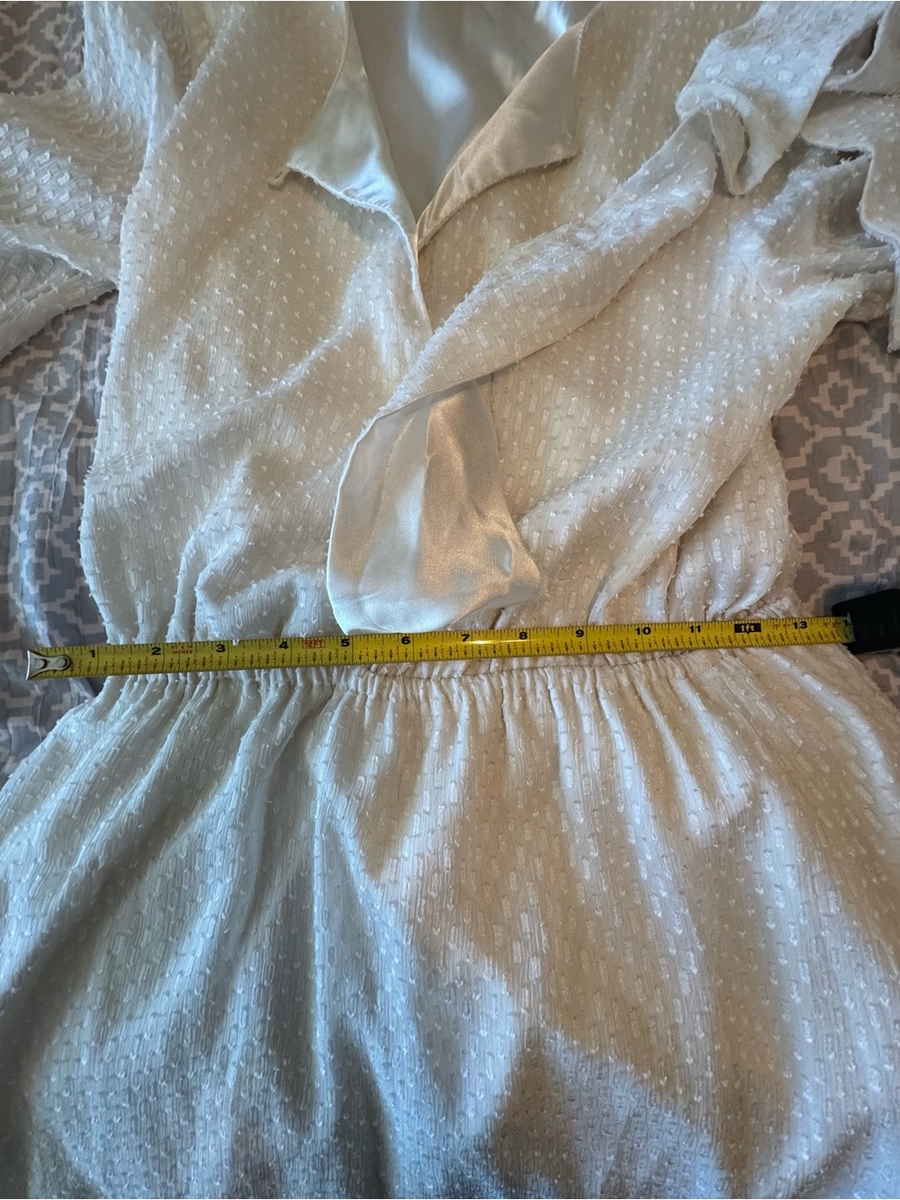 Ann Taylor creamy white textured Swiss dot with sheer long sleeves dress (SZ 2) - Picture 13 of 15